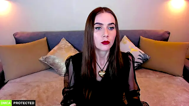 TheWoman   online show from December 17, 2024, 7:15 pm