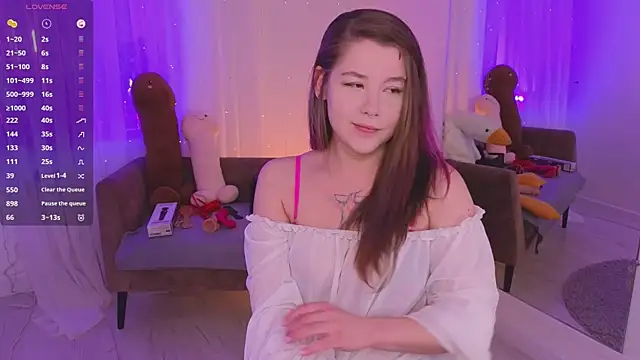 Snapshot of Mira_Falls chatting on February 27, 2026, 5:40 am Mira Falls online show from February 27, 2026, 5:40 am