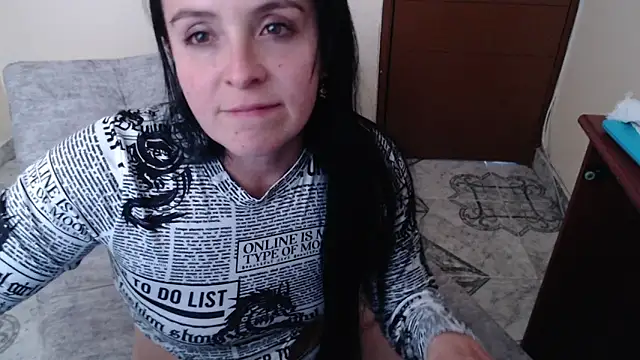 Snapshot of antara_hotgirl chatting on September 27, 2025, 8:15 pm antara hotgirl online show from September 27, 2025, 8:15 pm