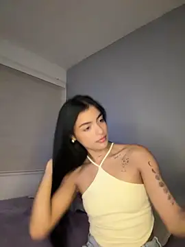 Snapshot of Sammy_pink chatting on June 15, 2026, 11:15 pm Sammy pink online show from June 15, 2026, 11:15 pm
