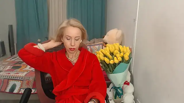 LuxuryNika online show from March 8, 2025, 9:18 pm