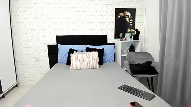 Heidix online show from February 16, 2026, 5:17 am