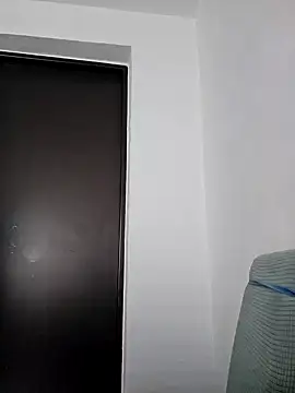 IsabelleCraft online show from September 28, 2025, 8:54 am