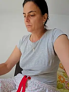 IsabelleCraft online show from September 20, 2025, 8:19 am