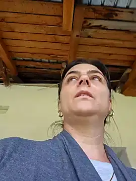 IsabelleCraft online show from September 18, 2025, 8:28 am