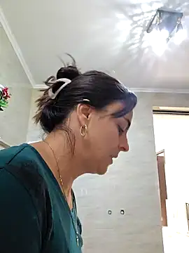 IsabelleCraft online show from September 30, 2025, 8:31 am