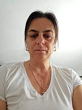 IsabelleCraft online show from November 2, 2025, 9:36 am