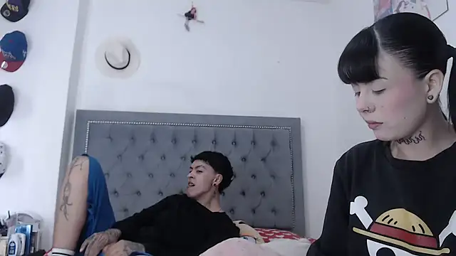 Snapshot of dulce_maria_x chatting on September 28, 2025, 11:39 am dulce maria x online show from September 28, 2025, 11:39 am