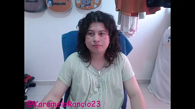 Smoke trip Alicia online show from March 9, 2025, 12:42 pm