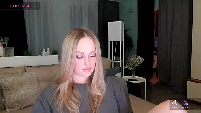 Snapshot of Libby_Nora chatting on February 19, 2025, 3:38 pm Libby Nora online show from February 19, 2025, 3:38 pm