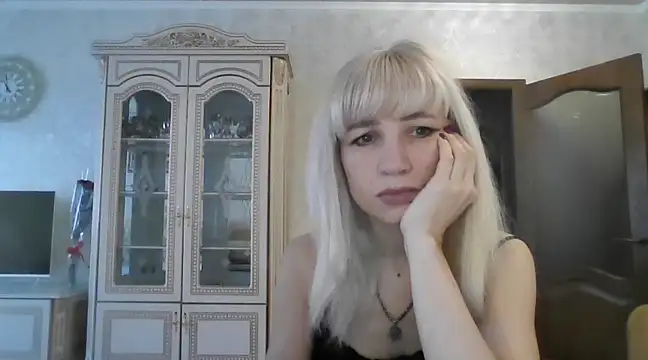 BarbaraKim online show from February 20, 2025, 9:00 am