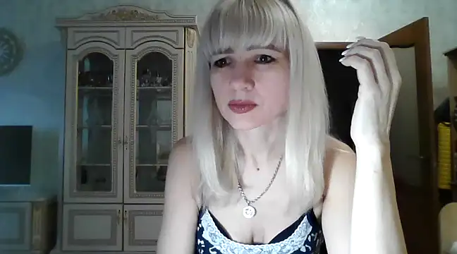 BarbaraKim online show from January 23, 2025, 9:08 am