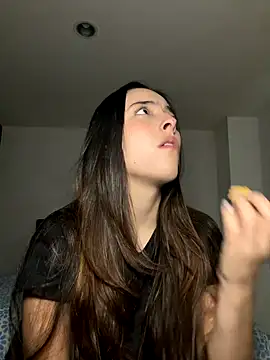 Snapshot of swrennn19 chatting on November 3, 2025, 7:06 pm swrennn19 online show from November 3, 2025, 7:06 pm