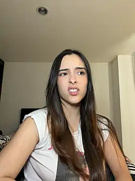 Snapshot of swrennn19 chatting on October 25, 2025, 3:56 pm swrennn19 online show from October 25, 2025, 3:56 pm