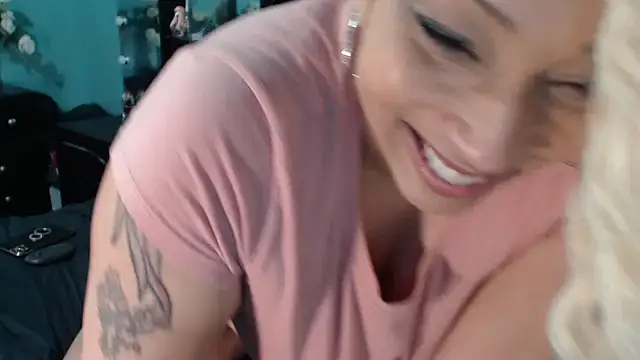 Snapshot of msbaddiebabe101 chatting on January 18, 2025, 3:31 am msbaddiebabe101 online show from January 18, 2025, 3:31 am