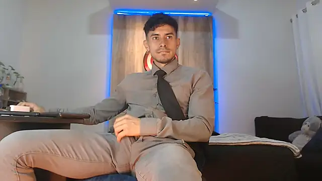 Snapshot of Andrew_4_ chatting on October 31, 2025, 2:52 am Andrew 4 online show from October 31, 2025, 2:52 am