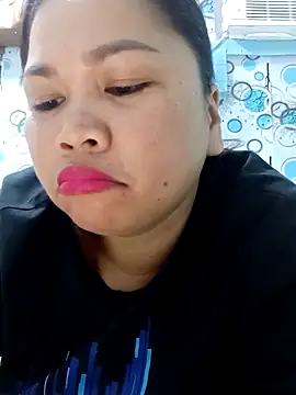 XXLorie 02 online show from March 7, 2025, 4:57 am