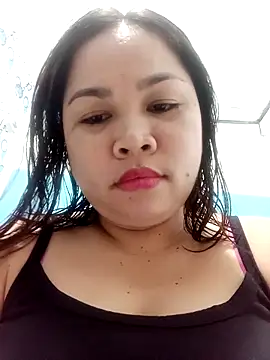 Snapshot of XXLorie_02 chatting on February 20, 2026, 3:14 am XXLorie 02 online show from February 20, 2026, 3:14 am