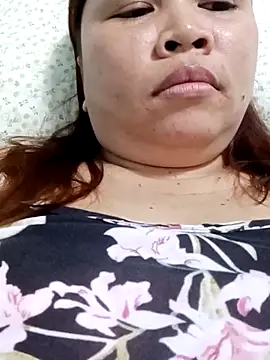 XXLorie 02 online show from March 4, 2025, 7:30 am