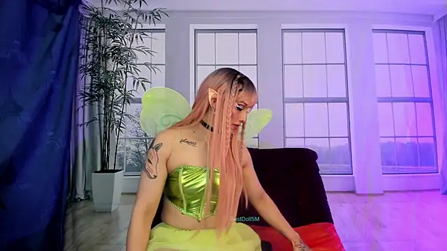 Snapshot of Best_DollSM chatting on October 31, 2025, 8:38 pm Best DollSM online show from October 31, 2025, 8:38 pm