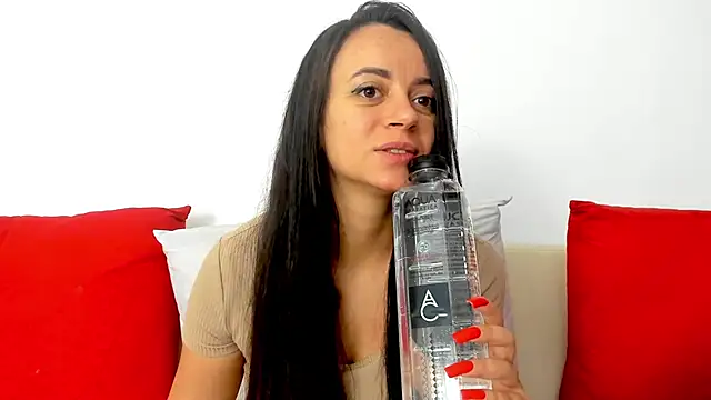 cute angel95 online show from September 23, 2025, 5:03 am