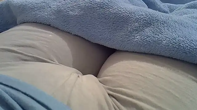 perescam online show from September 26, 2025, 2:13 pm