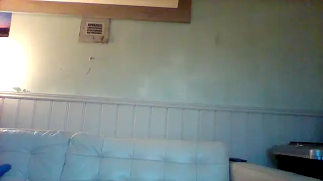 Snapshot of SassyAmanda87 chatting on October 3, 2025, 3:46 pm SassyAmanda87 online show from October 3, 2025, 3:46 pm