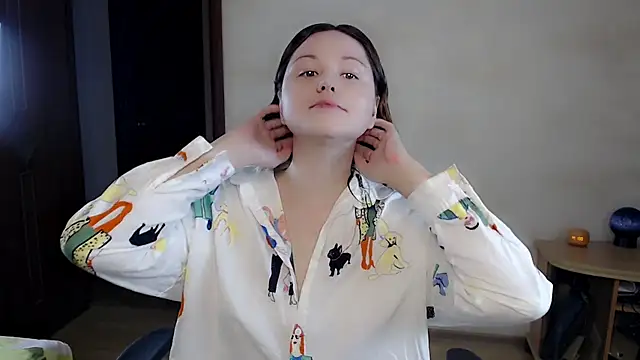 Snapshot of BettyGinger chatting on October 11, 2025, 9:16 pm BettyGinger online show from October 11, 2025, 9:16 pm