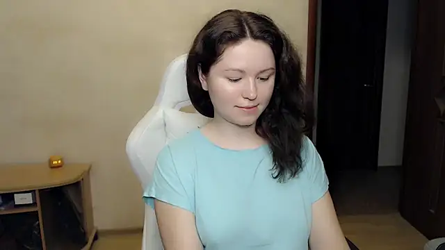 Snapshot of BettyGinger chatting on November 7, 2025, 8:13 pm BettyGinger online show from November 7, 2025, 8:13 pm