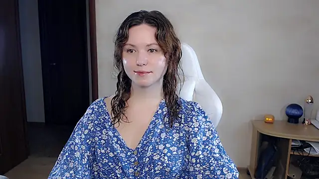 Snapshot of BettyGinger chatting on September 24, 2025, 8:48 pm BettyGinger online show from September 24, 2025, 8:48 pm