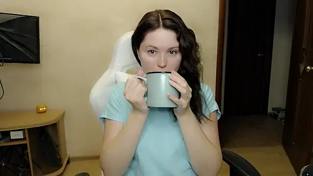 Snapshot of BettyGinger chatting on October 29, 2025, 10:20 pm BettyGinger online show from October 29, 2025, 10:20 pm