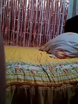 Snapshot of LUNAdeMARTE chatting on November 7, 2025, 2:38 am LUNAdeMARTE online show from November 7, 2025, 2:38 am