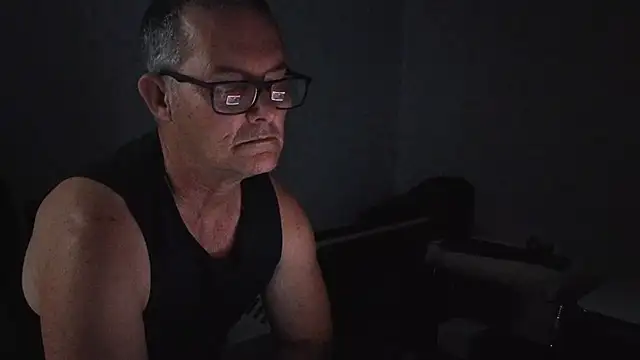 Snapshot of bigballnz chatting on October 12, 2025, 10:16 am bigballnz online show from October 12, 2025, 10:16 am