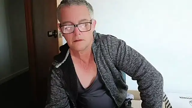 Snapshot of bigballnz chatting on October 26, 2025, 6:58 am bigballnz online show from October 26, 2025, 6:58 am