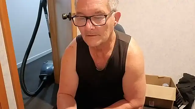 Snapshot of bigballnz chatting on October 18, 2025, 9:11 am bigballnz online show from October 18, 2025, 9:11 am