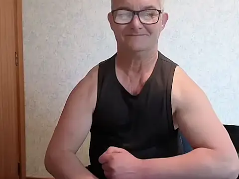 Snapshot of bigballnz chatting on September 25, 2025, 8:26 pm bigballnz online show from September 25, 2025, 8:26 pm