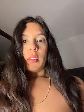 Snapshot of kamivolkano chatting on October 24, 2025, 11:37 pm kamivolkano online show from October 24, 2025, 11:37 pm