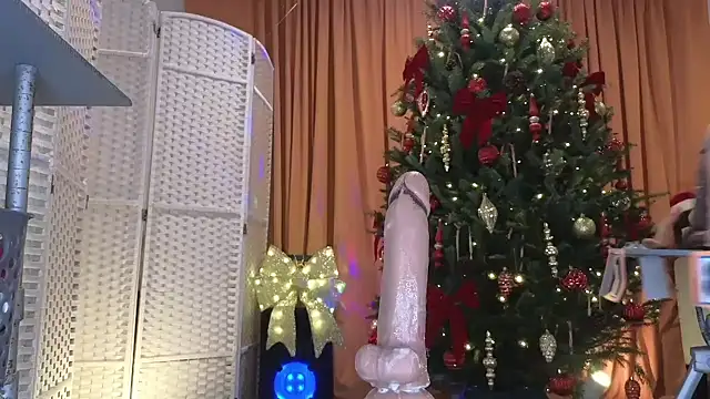 Foglove69 online show from November 23, 2025, 5:50 am