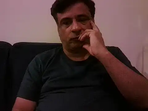 desipapaxxx online show from February 13, 2025, 6:26 pm