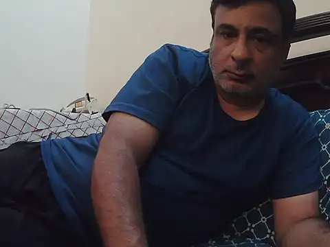 desipapaxxx online show from March 5, 2026, 3:25 am