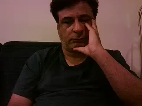 desipapaxxx online show from March 14, 2025, 9:43 pm