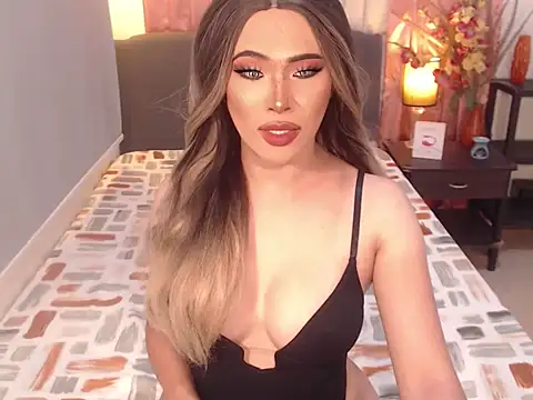 Snapshot of MistressAthalia chatting on September 19, 2025, 1:31 am MistressAthalia online show from September 19, 2025, 1:31 am