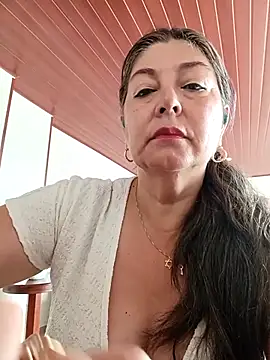 Snapshot of emma_tour chatting on September 29, 2025, 2:23 pm emma tour online show from September 29, 2025, 2:23 pm