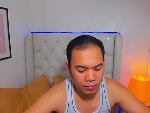 AsianZero online show from March 15, 2026, 5:42 pm