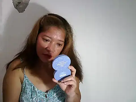 wethornypussy4u online show from September 17, 2025, 10:23 pm