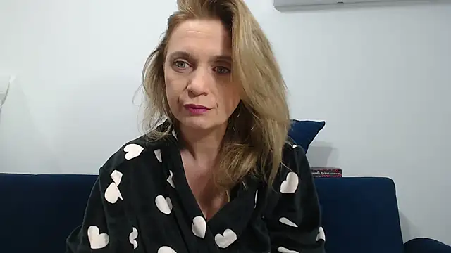 MysticCreature online show from February 23, 2026, 4:14 am