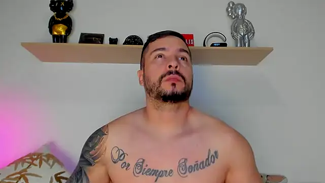 Snapshot of camilo_restrepo21 chatting on October 4, 2025, 12:01 am camilo restrepo21 online show from October 4, 2025, 12:01 am