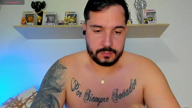 Snapshot of camilo_restrepo21 chatting on August 2, 2026, 11:35 pm camilo restrepo21 online show from August 2, 2026, 11:35 pm