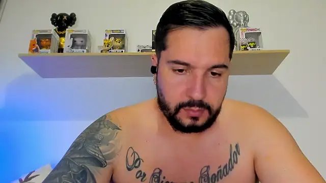 camilo restrepo21 online show from June 2, 2026, 11:49 pm