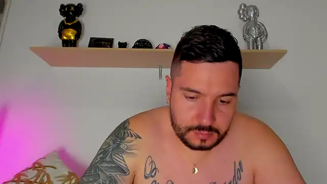 Snapshot of camilo_restrepo21 chatting on September 15, 2025, 1:39 am camilo restrepo21 online show from September 15, 2025, 1:39 am